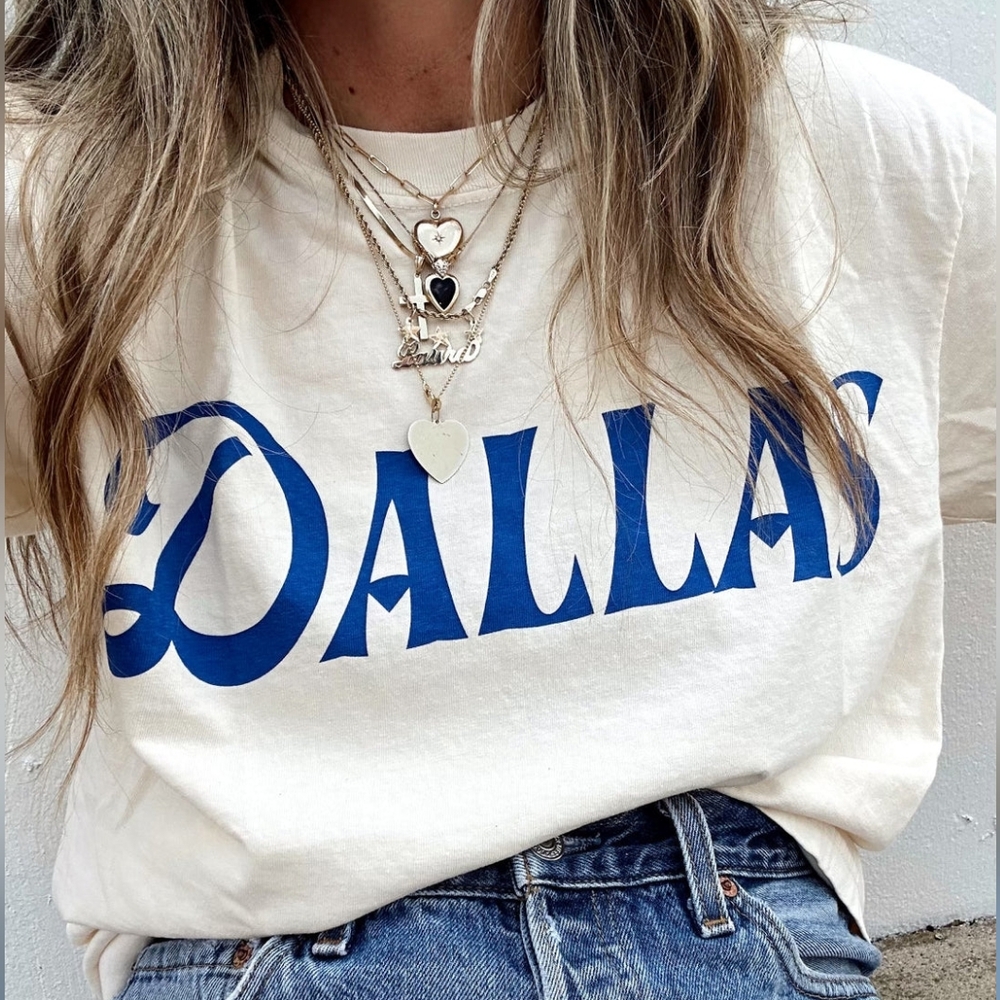 Ascot + Hart "Dallas" Graphic Tee - Size Large